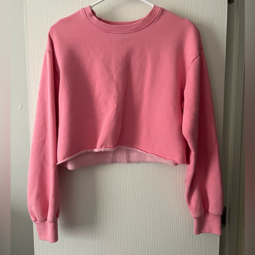 Cropped pink Forever 21 sweatshirt, size S